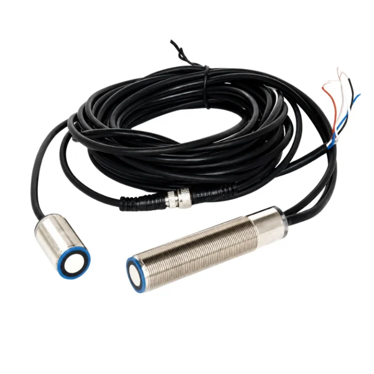 BBID-DSS opposed ultrasonic transmitter and receiver for double-sheet detection