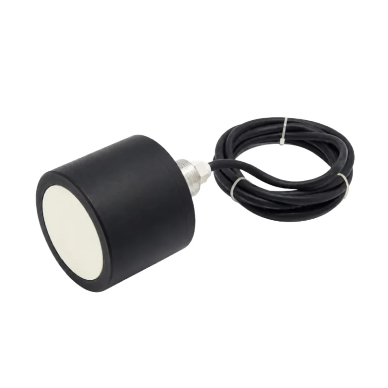 BBDM-30KR20M ultrasonic distance transducer for 0.6 to 20 m non-contact measurement