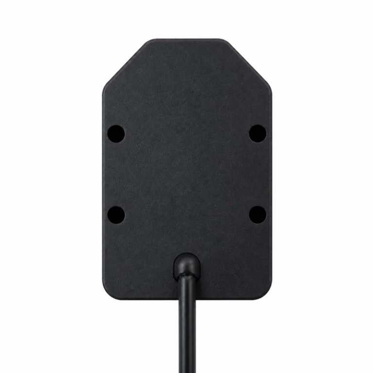 BBUA-F400K Wandler mit Kabel und Montagebohrungen für Fischortung und Tiefenmessung